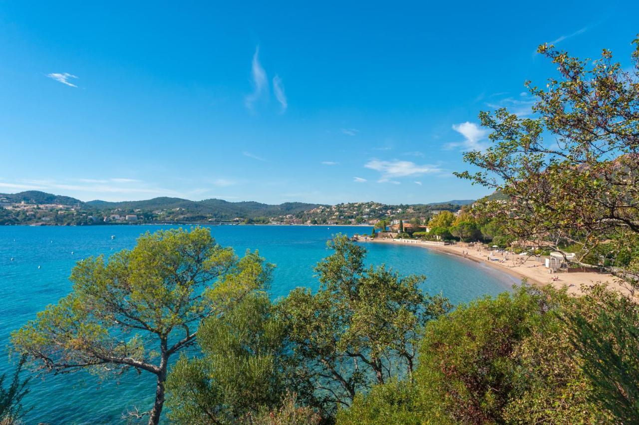 Agay Cap Esterel Village Allee Fleurs - F2 Clim Vue Golf Et Mer - Grande Terrasse Plein Sud Saint-Raphaël Exteriér fotografie
