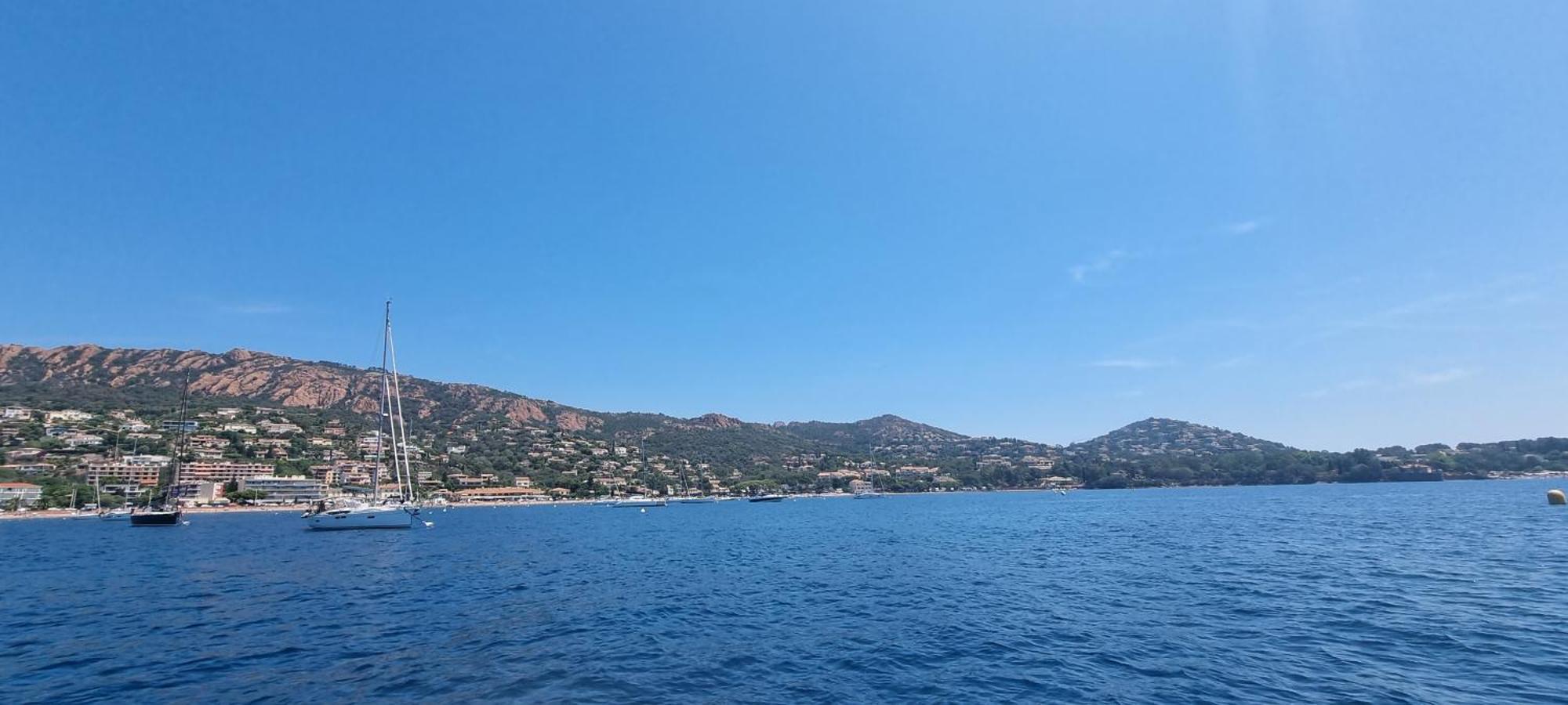 Agay Cap Esterel Village Allee Fleurs - F2 Clim Vue Golf Et Mer - Grande Terrasse Plein Sud Saint-Raphaël Exteriér fotografie