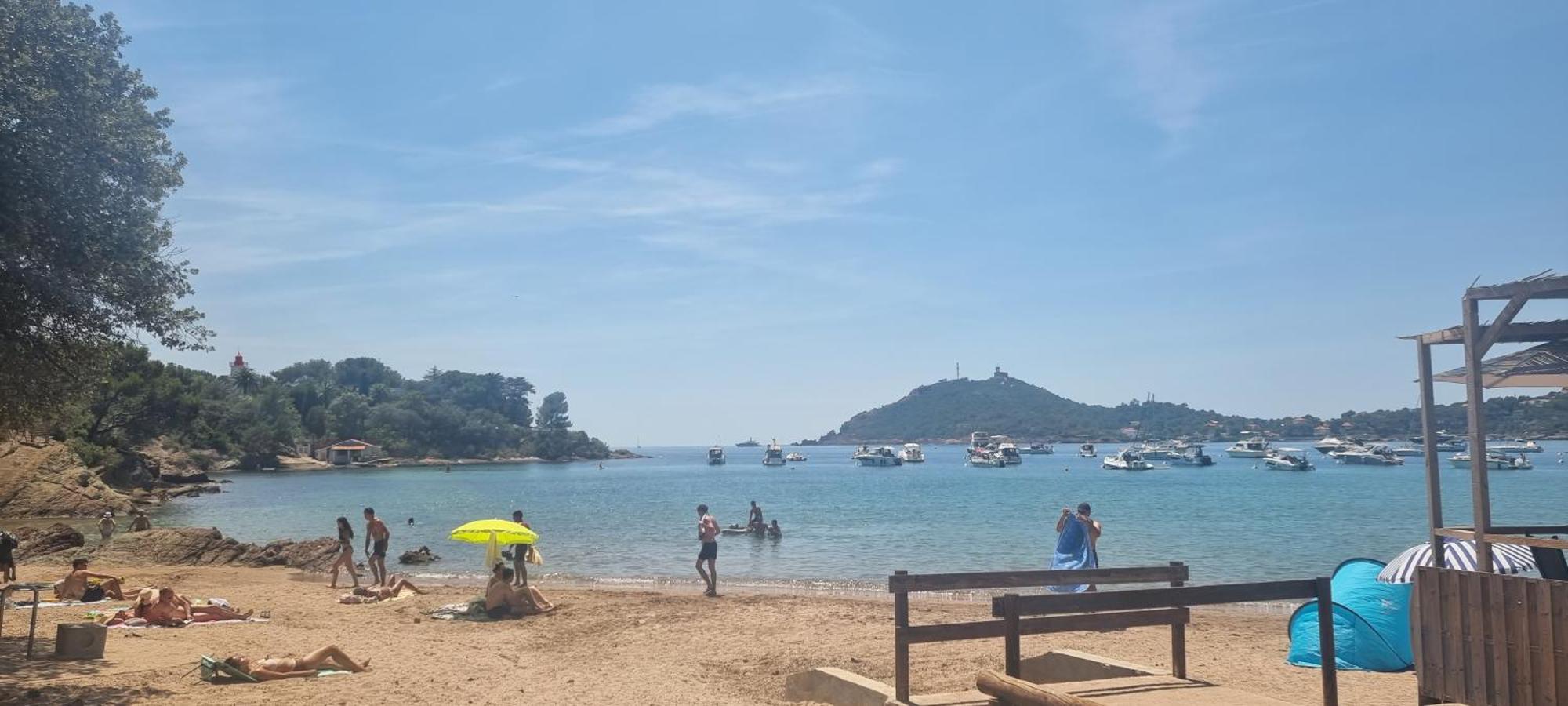 Agay Cap Esterel Village Allee Fleurs - F2 Clim Vue Golf Et Mer - Grande Terrasse Plein Sud Saint-Raphaël Exteriér fotografie